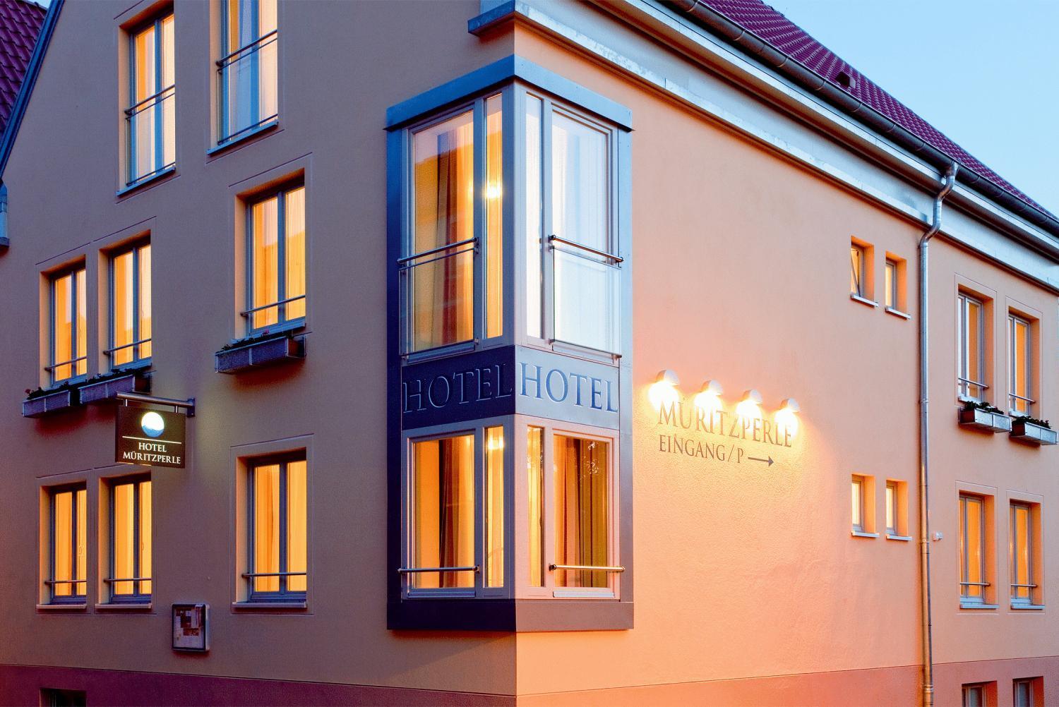 Mueritzperle Hotel Варен Екстериор снимка